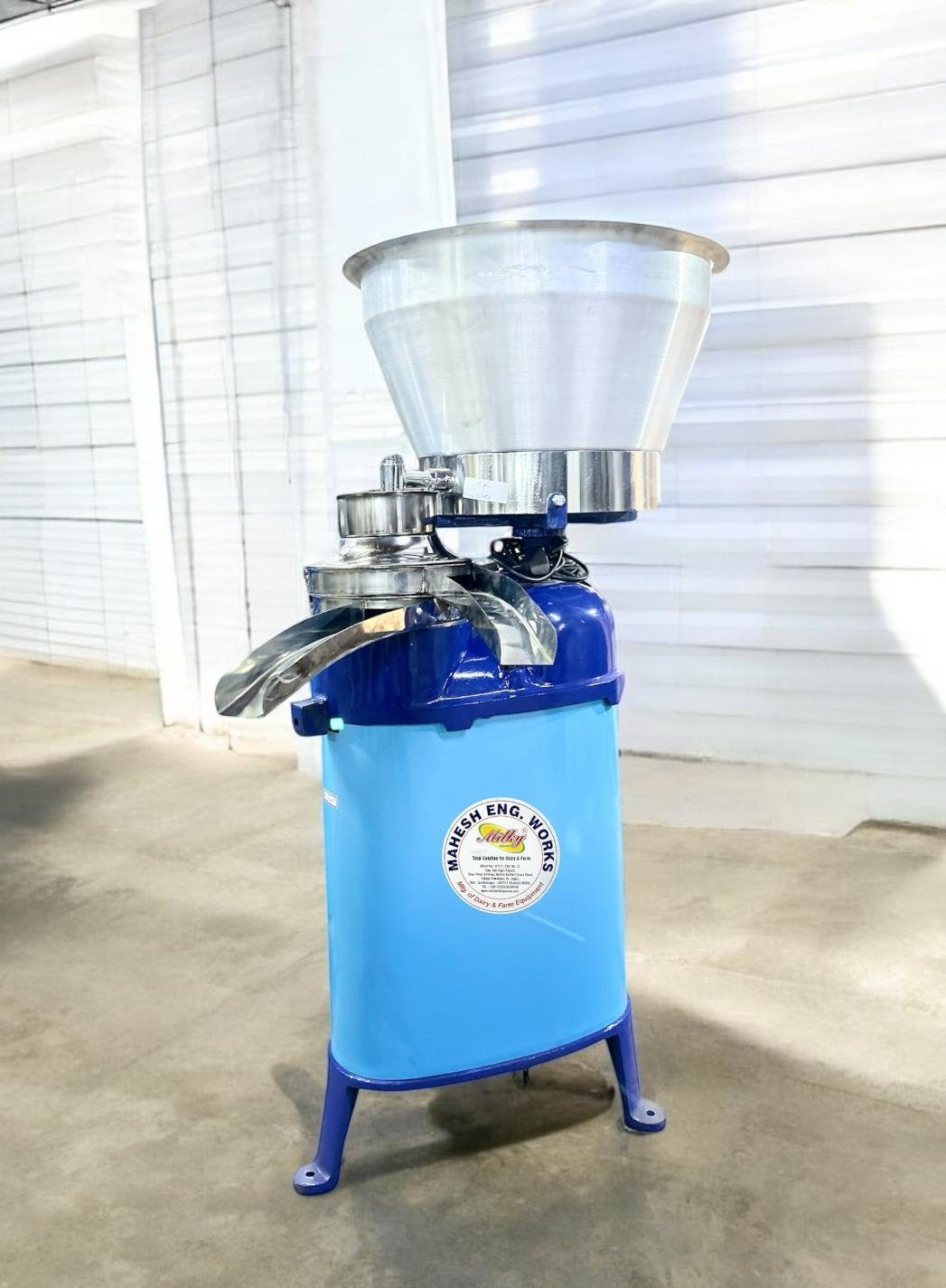 Milky 300 lt MS Cream seprator